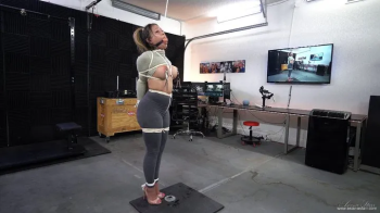 Asiana Starr Bondage - Cameltoe.webp
