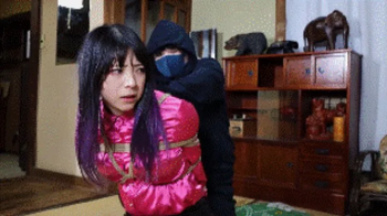 Hollyrope Omega - MADE IN JAPAN 12- TV Reporter Finds Herself Bound and Gagged in an Abandoned House.webp