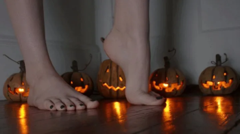 M- - M - Sexy Goth Feet with Black Toenails Barefoot.webp
