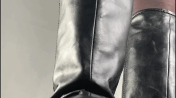 Tramplegirls Shoejobs And Cockcrush - A Giantess Bootjob in black Leather Boots - Upskirt and POV on.webp