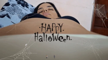 Giantess Hajar - happy halloween.webp