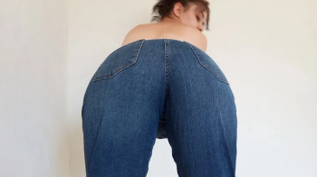 Farting Sniffer - Sexy ass in jeans with loud muffled farts.webp