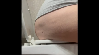Hadley Emerson Fetishes - BRAND NEW FARTS!.webp
