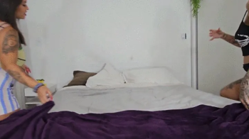 Penelope Clip Store - FARTING WITH MY BEST FRIEND - BY BRUNA PAZ AND SRA BUARQUE - FULL VIDEO.webp