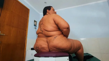 Manuela Albertine Fetish - Farting BBW in box, part 4, by BBW Priscilla GGG and Slave, FULL HD.webp